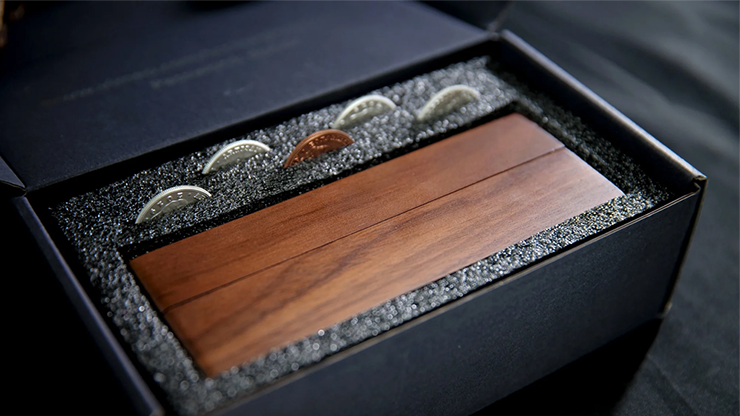 The Oddest Coin | David Penn & TCC Magic-TCC PLAYING CARDS CO. LIMITED-Deinparadies.ch