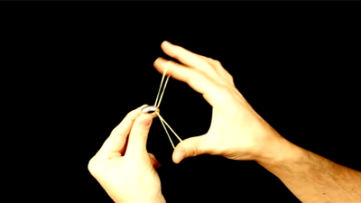 Ultra Rising Ring on Rubber Band by Rasmus - Video Download Rasmus Magic bei Deinparadies.ch