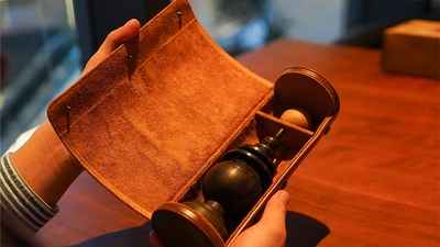 Untrammelled Leather Carrying Case | Wonder House & TCC-TCC Presents-Deinparadies.ch