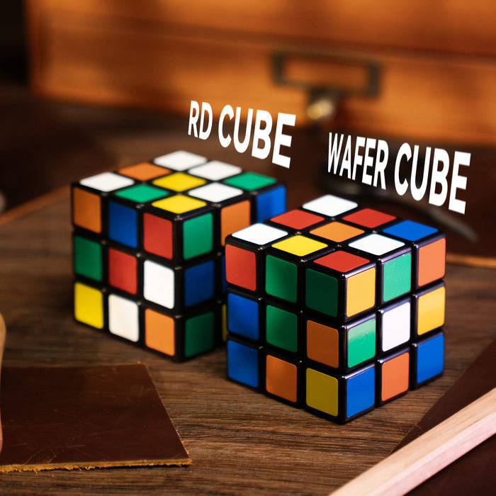Wafer Cube | Takamiz Usui, Henry Harrius-Henry Harrius-Deinparadies.ch