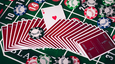 Silver Sackbut Playing Cards (Red) Xu Yu Juan bei Deinparadies.ch