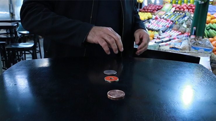 Triple TUC Quarter (D0182) Gimmicks and Online Instructions by Tango 