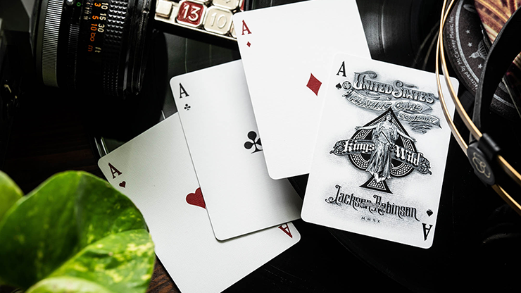 Bicycle Scarlett Playing Cards by Kings Wild Project Inc. Deinparadies.ch bei Deinparadies.ch