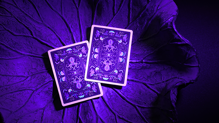Bioluminescent Playing Cards Penguin Magic at Deinparadies.ch