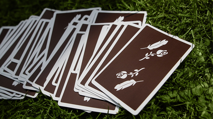 Brown Remedies Playing Cards | Madison x Schneider Black Roses Playing Cards bei Deinparadies.ch