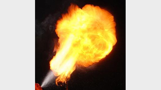 Feuerspuck-Flüssigkeit | Fakirflüssigkeit Crazy Flash bei Deinparadies.ch