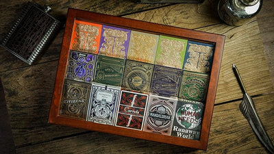 Holzdisplay Box für 15 Kartenspiele TCC Presents bei Deinparadies.ch