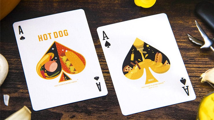 Hot Dog Playing Cards Set Riffle Shuffle at Deinparadies.ch
