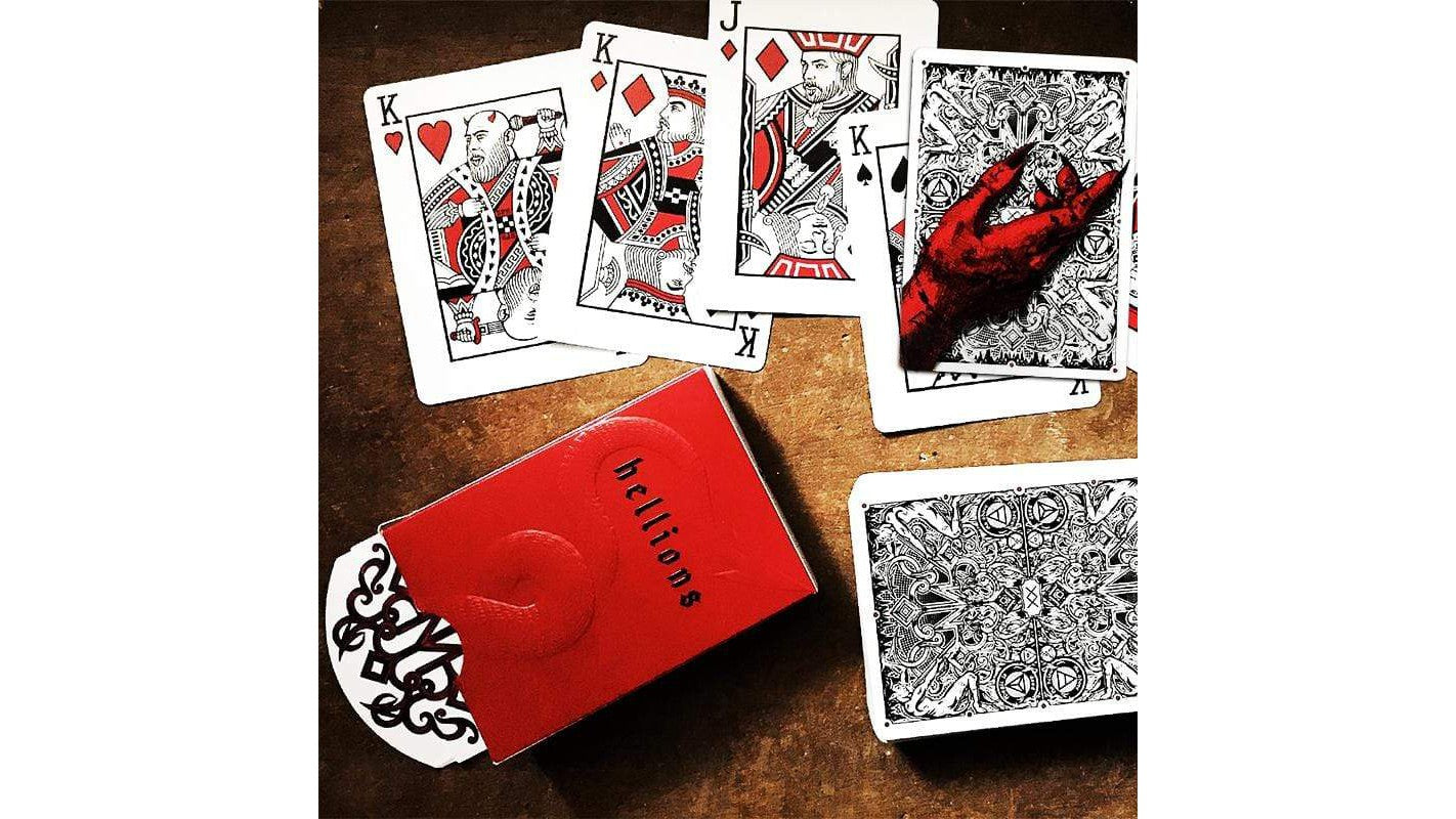 Hellions Playing Cards V4 by Daniel Madison USPCC bei Deinparadies.ch