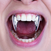Spaventapasseri denti da vampiro lunga custodia per spaventapasseri cromata Deinparadies.ch
